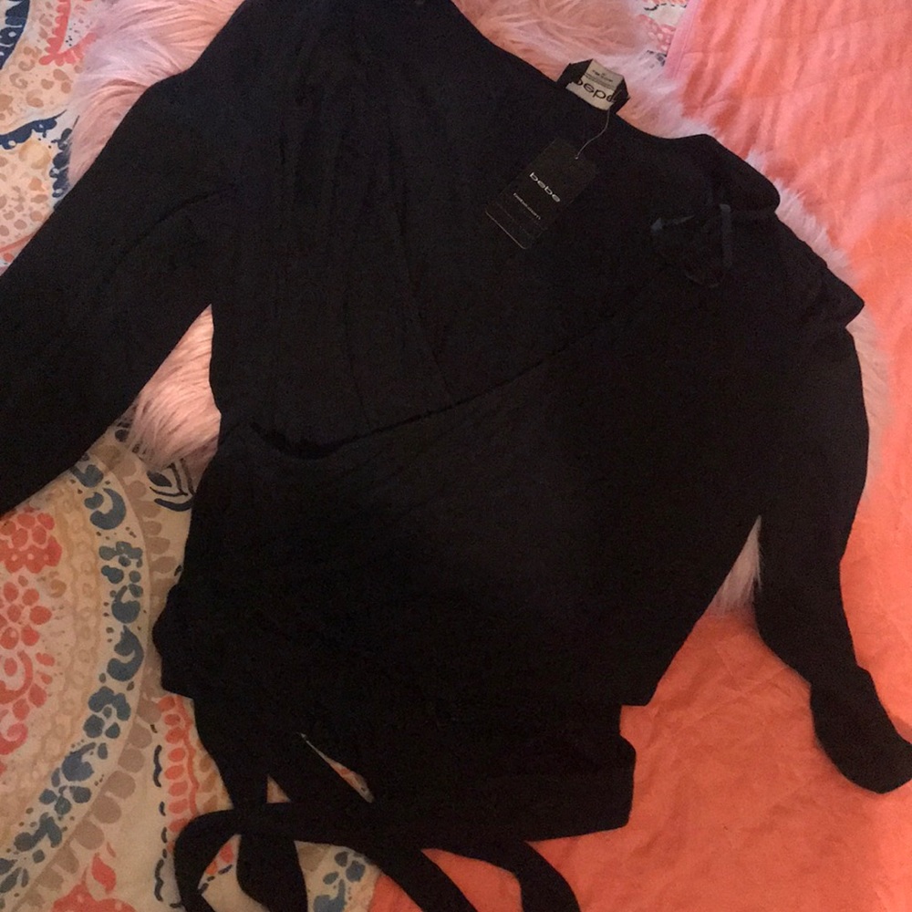 Logo wrap top